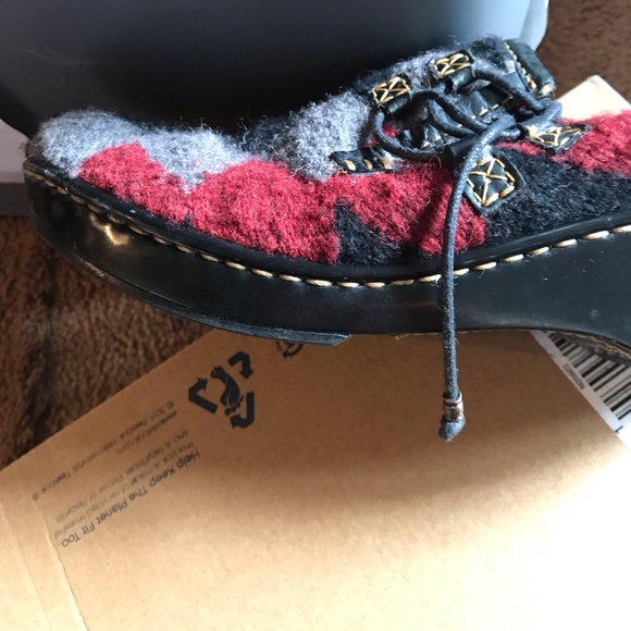 Women’s Mattie Argyle print clogs - Picture 1 of 3